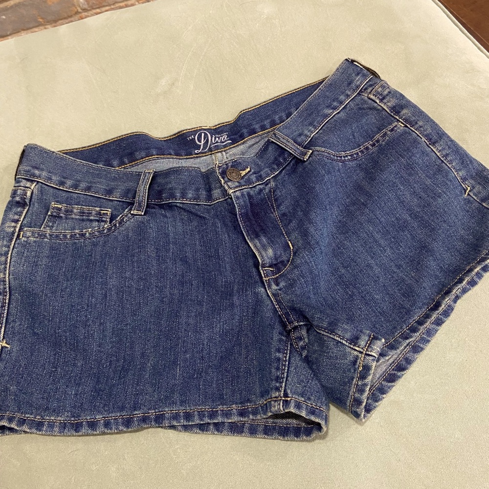 Old Navy Diva fit size 8 shorts